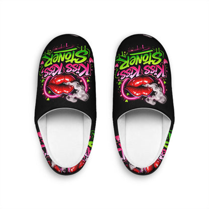 Kiss Kiss Stoner Plush House Slippers – Cozy Indoor Weed Lover Slides, Fun Cannabis Lounge Shoes